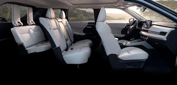 Mitsubishi Outlander Gallery Image